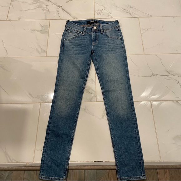 Hudson Estilo Jean - Picture 1 of 8